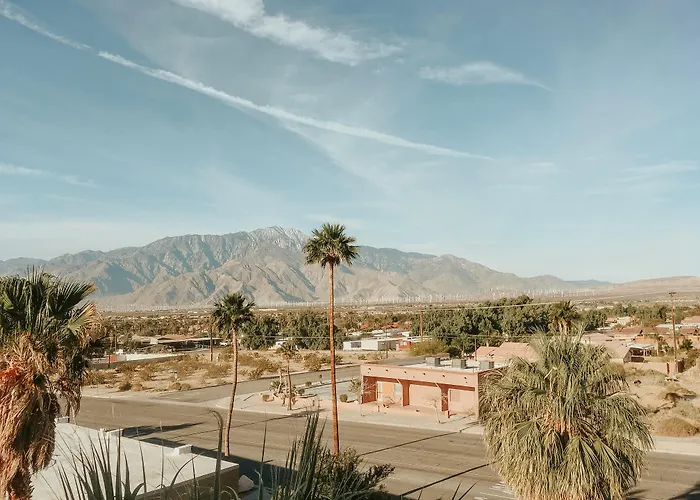 Villa On The Rocks Permit# 2089 à Palm Springs