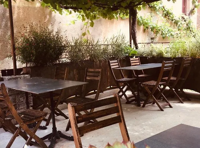 L’Auberge du Sombral Saint-Cirq-Lapopie