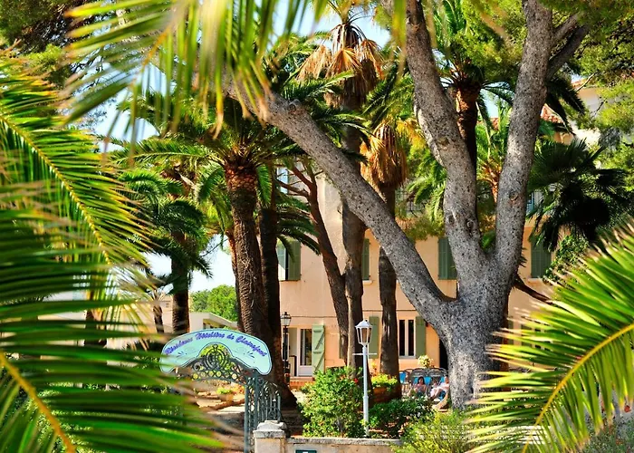 Hotel VTF Clairefont à Bandol