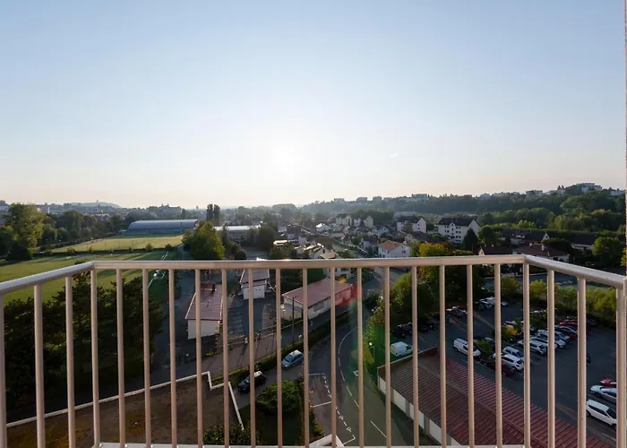 Appart'Hôtel - l'île en mouvement Montbéliard