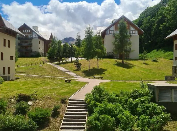 Les chalets du galibier 2 WIFI Parking privé 4stars Valloire