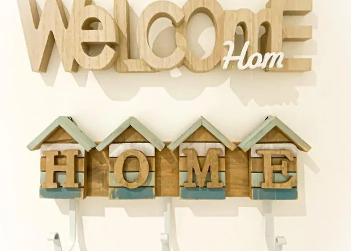 APT bord de Mer, hypercentre Dinard, Parking prive acceptant les animaux