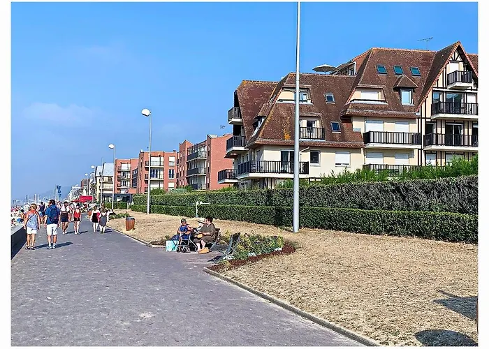 Cabourg, Appartement plain pied avec terrasse accès direct à la plage