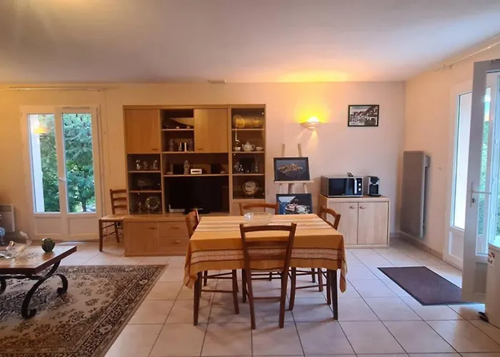 Petite maison aux abords de Bagnères de Bigorre