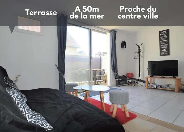 Appartement Maisonnette avec terrasse à 50m de la plage à Luc-sur-Mer