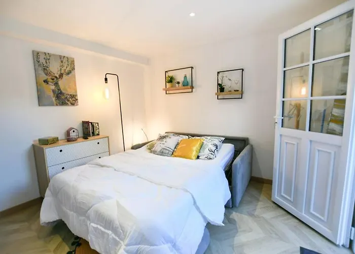 Instant Fleury, studio cosy avec jardin secret Barbizon
