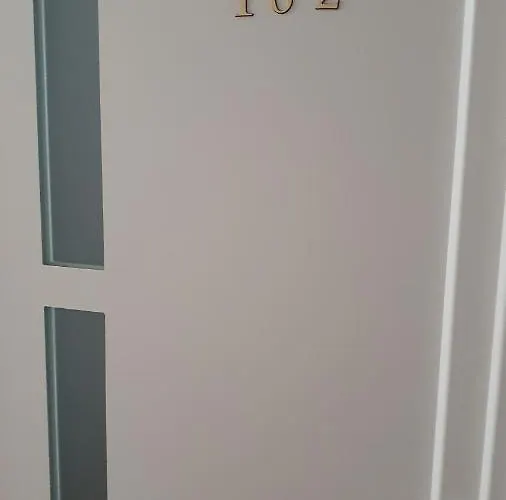 Appartement T2 Cosy Au Calme,Entree Autonome,Centre Historique à Montélimar