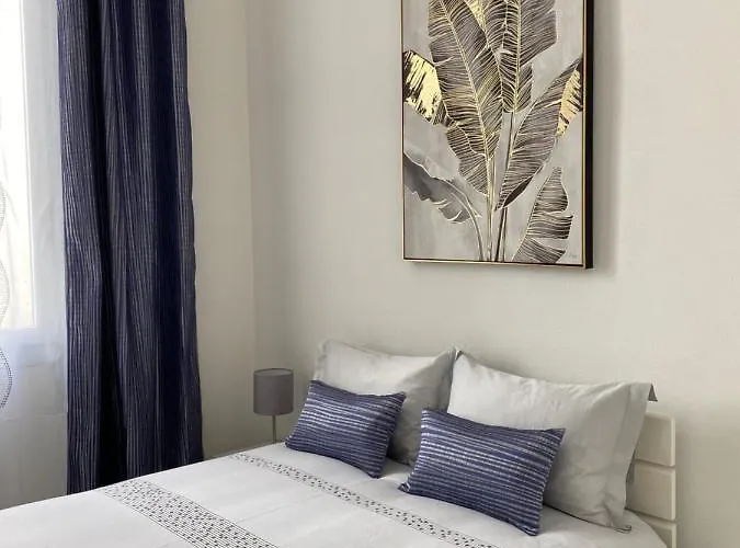Boutique Appartement Place des Promenades Roanne