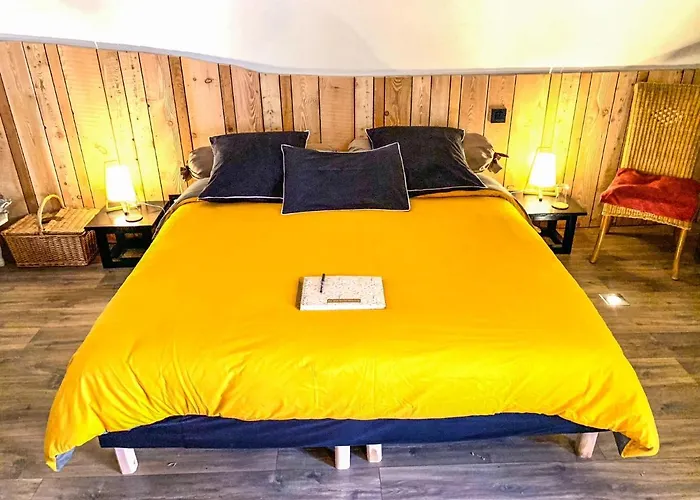 Bed and Breakfast Les Volets Rouges à Arbois acceptant les animaux