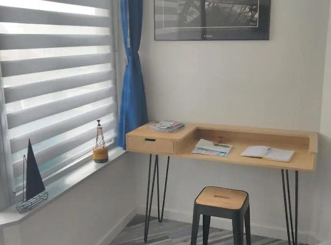 Boutique Studio Deauville-Les Marinas,vue mer et bassin