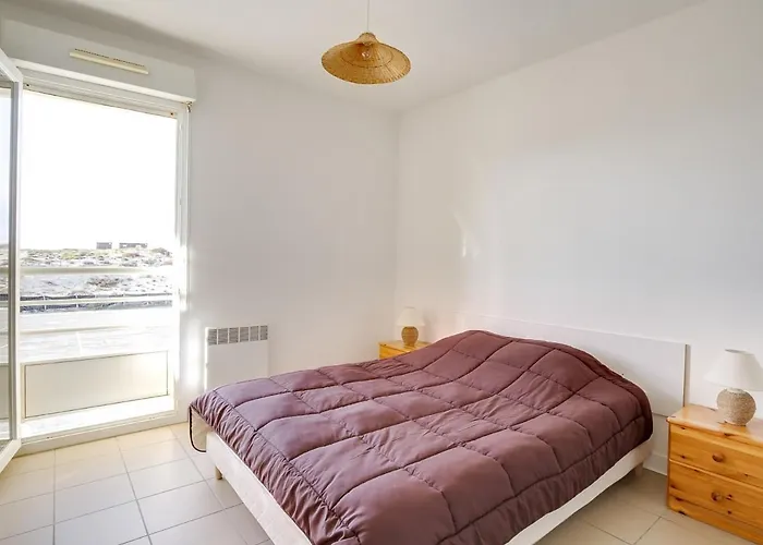 Boutique Bel appartement T3 à 50m de la plage, balcon, parking, pour 4 - FR-1-521-14 Biscarrosse-Plage