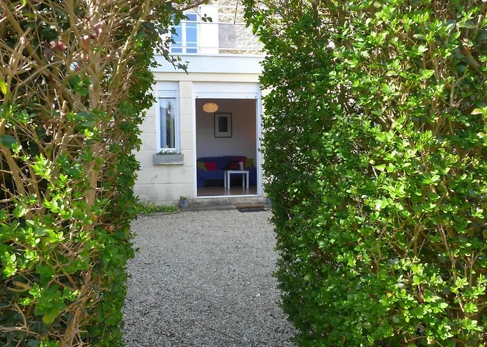 Villa Villa Sandret By Interhome Villers-sur-Mer Privée