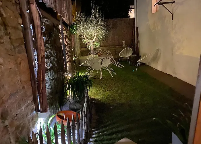 TY LAUMANN sur le PORT petite maison avec jardin - Parking gratuit Vannes