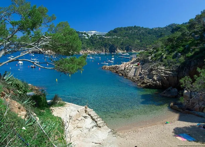 Villa Illa Roja à Begur avec Piscine