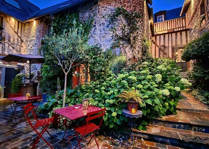 La Cour Sainte Catherine demeure de charme Honfleur