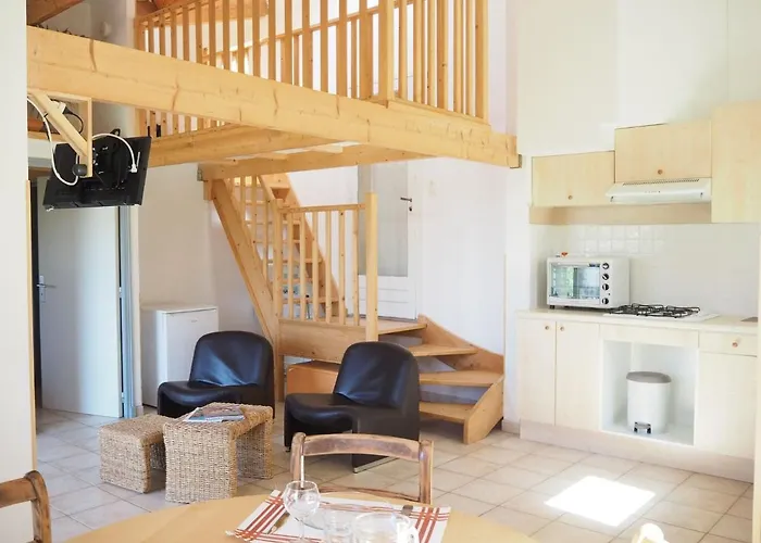 Cottage In Luberon Near Apt Market