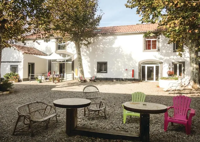 Pet Friendly Home In Narbonne With Sauna