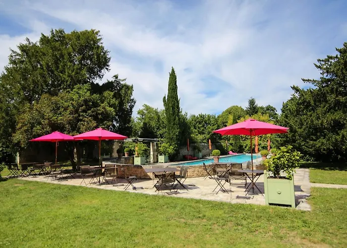 Hôtel Les Orangeries Lussac-les-Châteaux