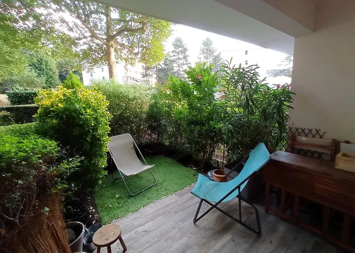 Homestay B&B La Bruyere Chez L'Habitant Versailles