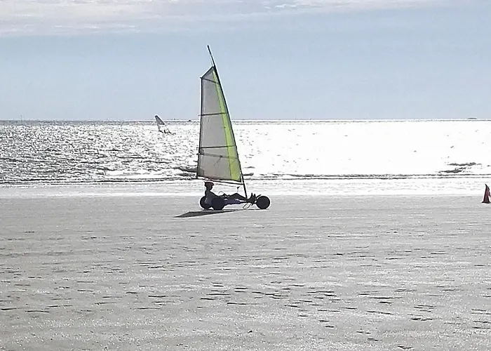 Gîte Le Plessis Océan à 200m de la mer, parking privé et jardin clos Pornic