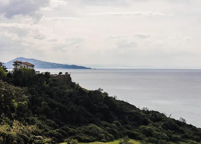 Villa Cliff Keyweek Architect'S Villa With Pool And Sea Views In Bidart avec Piscine