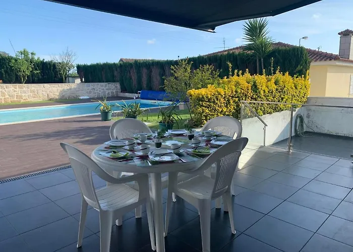 Villa Casa Beiriz à Póvoa de Varzim avec Piscine