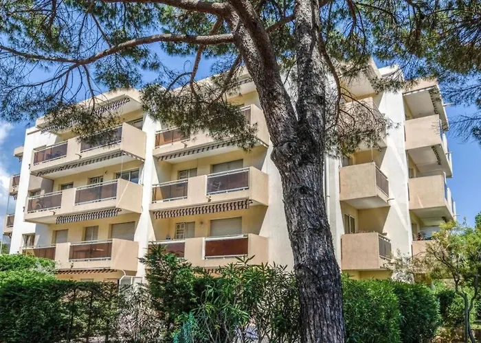 Chic Appart'Hôtel du Port Fréjus