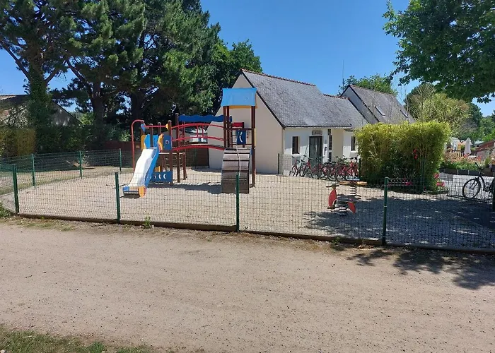 CARNAC Mobil-Home Camping 4 étoiles acceptant les animaux