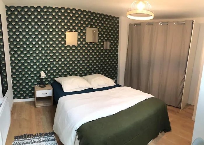 Villa L’Amiénoise - Parking Wifi Netflix proche Centre à Amiens Privée