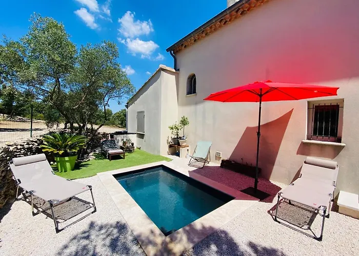 Studio Tudo Bem Villeneuve-lès-Avignon avec Piscine