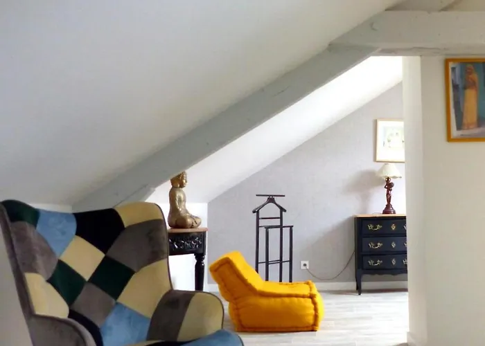 Gîte Moulins, 4 pièces, 6 personnes - FR-1-489-390 Moulins 