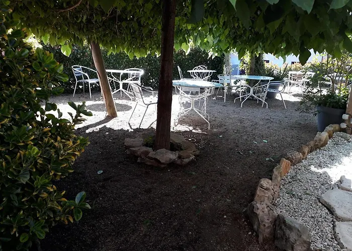 Le Merle Blanc Hôtel Logis Digoin