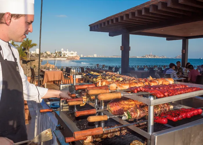 Hotel Playa Mazatlan With Golf Course