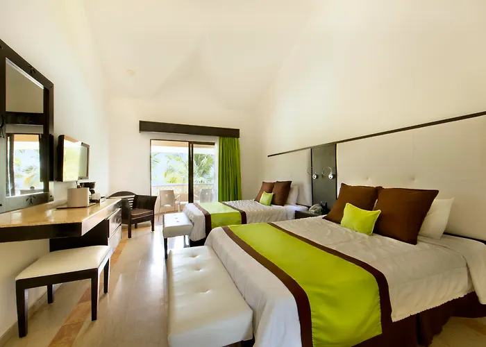 Viva Dominicus Palace By Wyndham, A Trademark All Inclusive Bayahibe