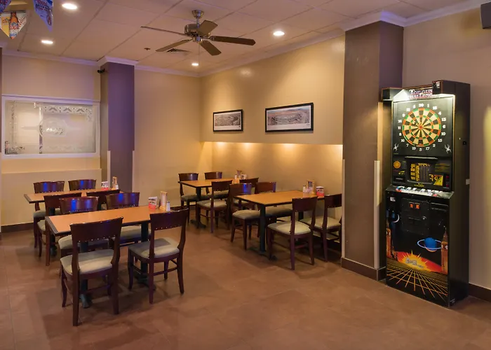 Phoenix Hotels With Indoor Pool