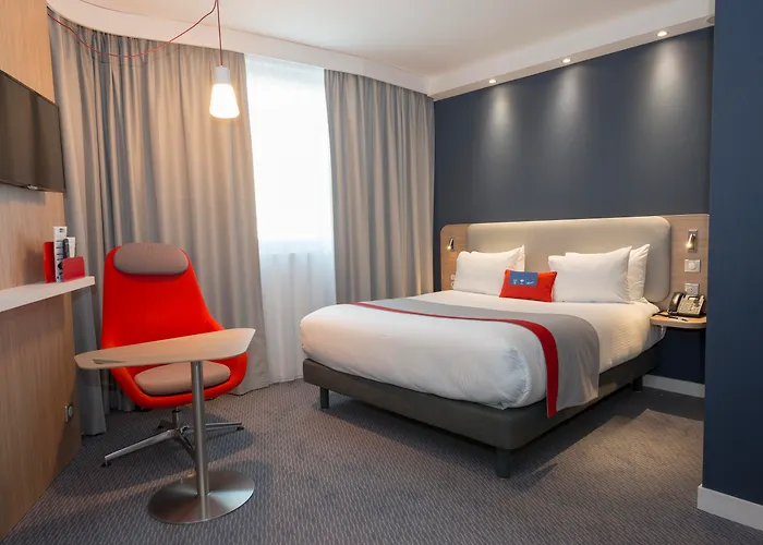 Holiday Inn Express Paris - Velizy By Ihg acceptant les animaux