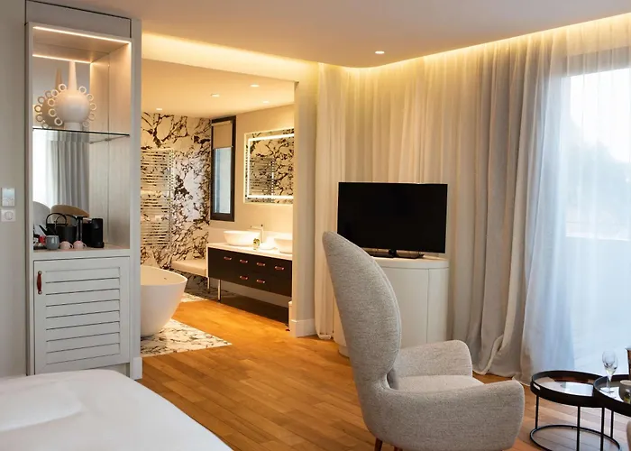 Eden Rose Grand Hotel BW Premier Collection Bormes-les-Mimosas