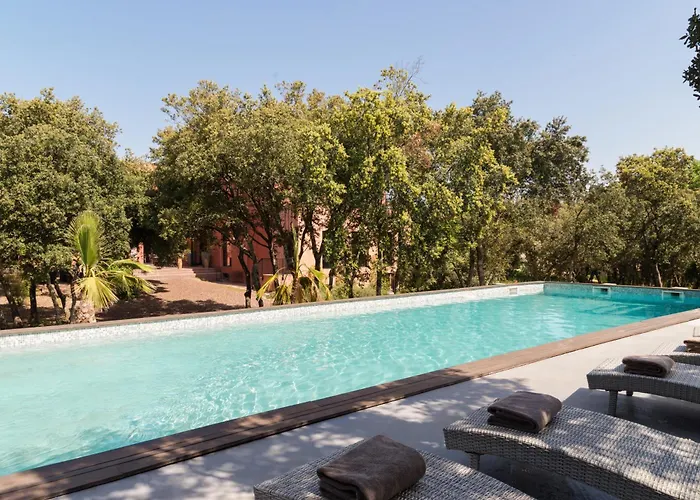 Boutique Hotel Restaurant Spa Disini Montpellier Est, The Originals Relais Castries