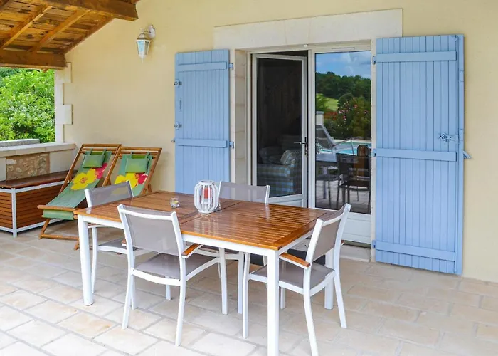 Villa Le Chauffadour à Brantôme avec Piscine