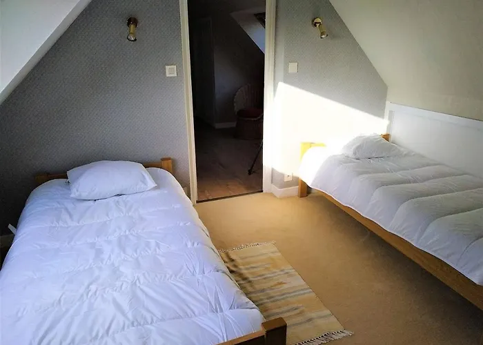 Villa avec Jardin Calme, Proche Plages et Commerces à Perros-Guirec - FR-1-368-267