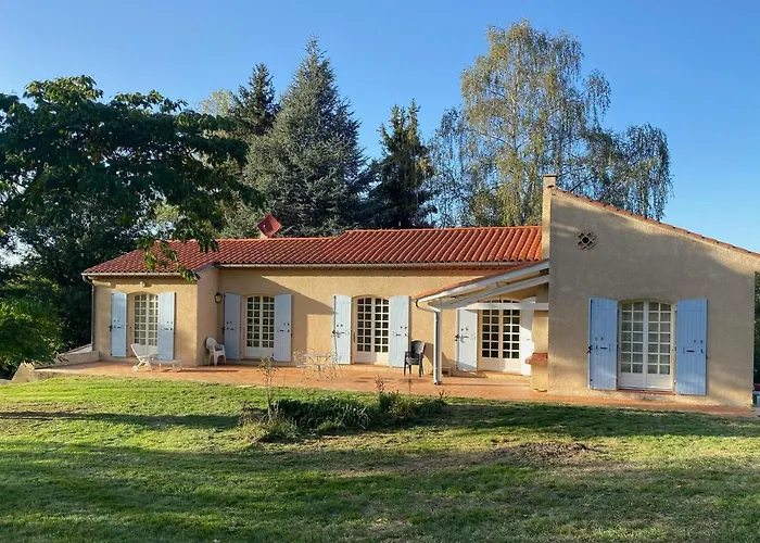 Foix Villa 150m2 dans très grand parc arboré
