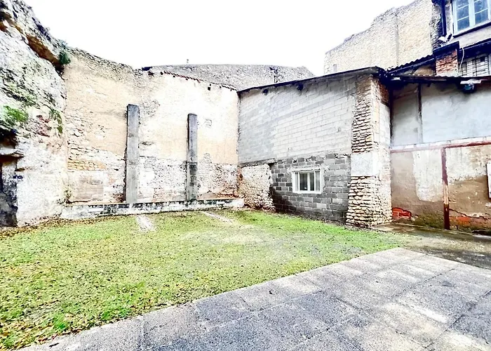 Villa Le Loft ~ A 4 Min De La Gare, Fibre + Parking Prive à Poitiers