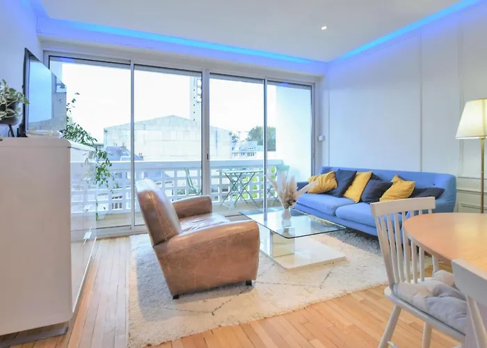 Stunning Apartment In Lisieux With Wifi And 4 Bedrooms