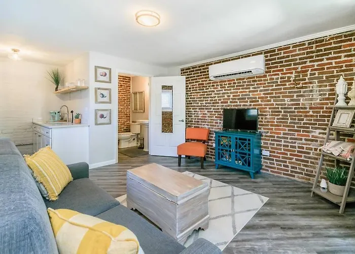 Chic Riverside Studio Jacksonville