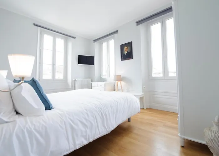 Boutique Villa Clément Sens Appart'Hotel