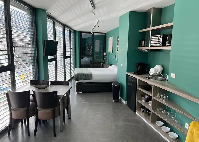 Plan B City Center Aparthotel Andorre-la-Vieille