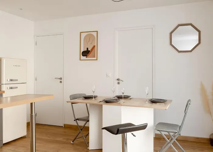 Maison tourangelle chic&cosy avec cour Tours