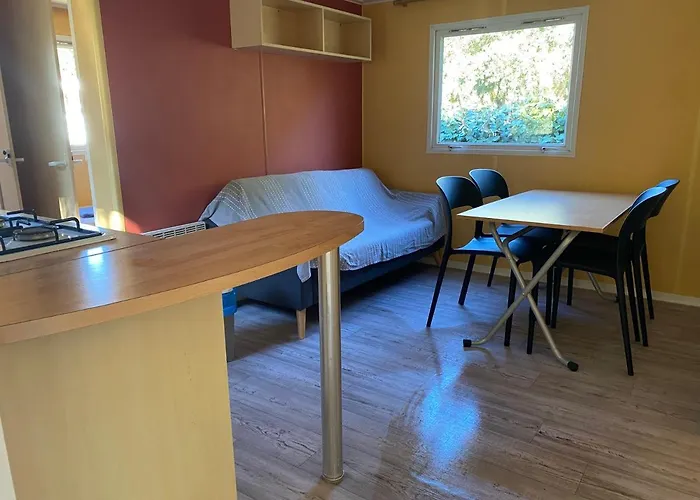 Hotel Ernella à Aléria acceptant les animaux