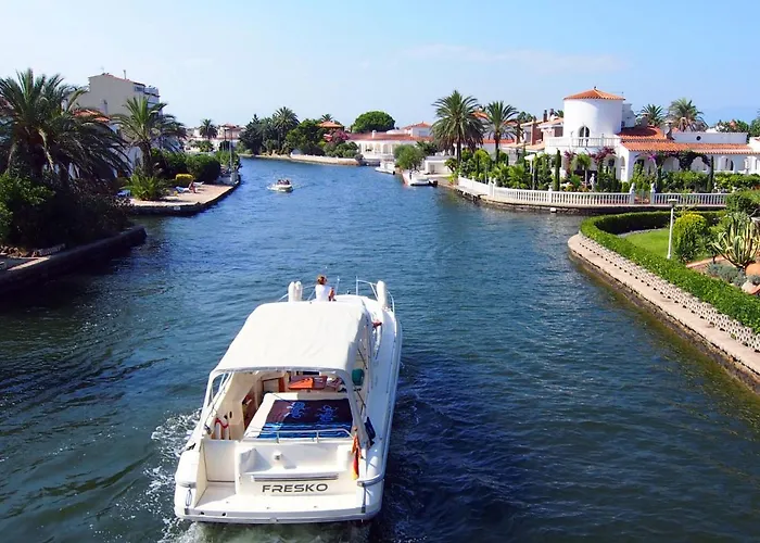 Holiday Home Alberes By Interhome Empuriabrava Privée