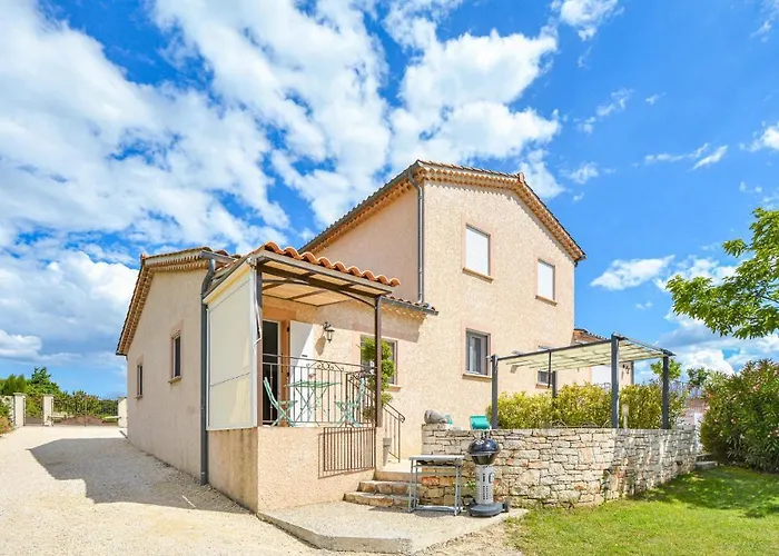 1 Bedroom Gorgeous Home In Barjac